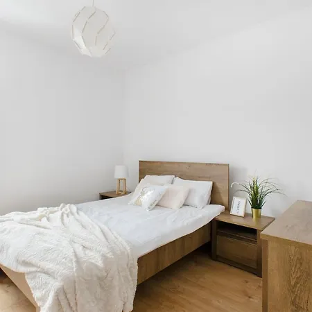 Goldaparts Gdanska * Łódź