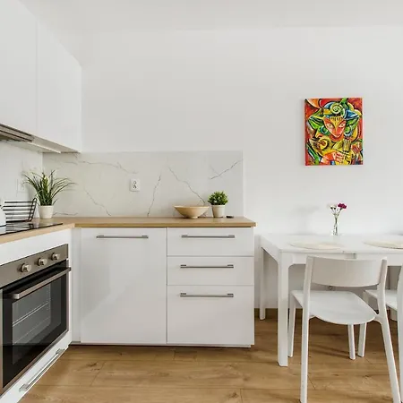 Goldaparts Gdanska * Łódź