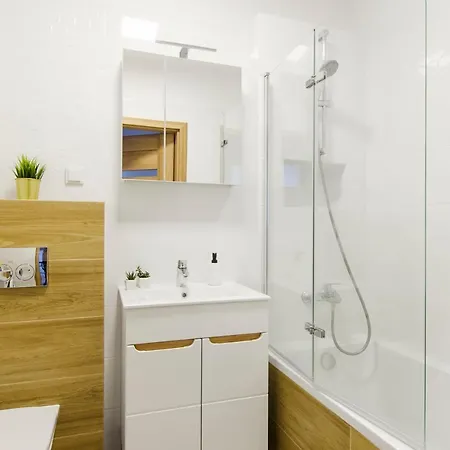 Goldaparts Gdanska Apartment *